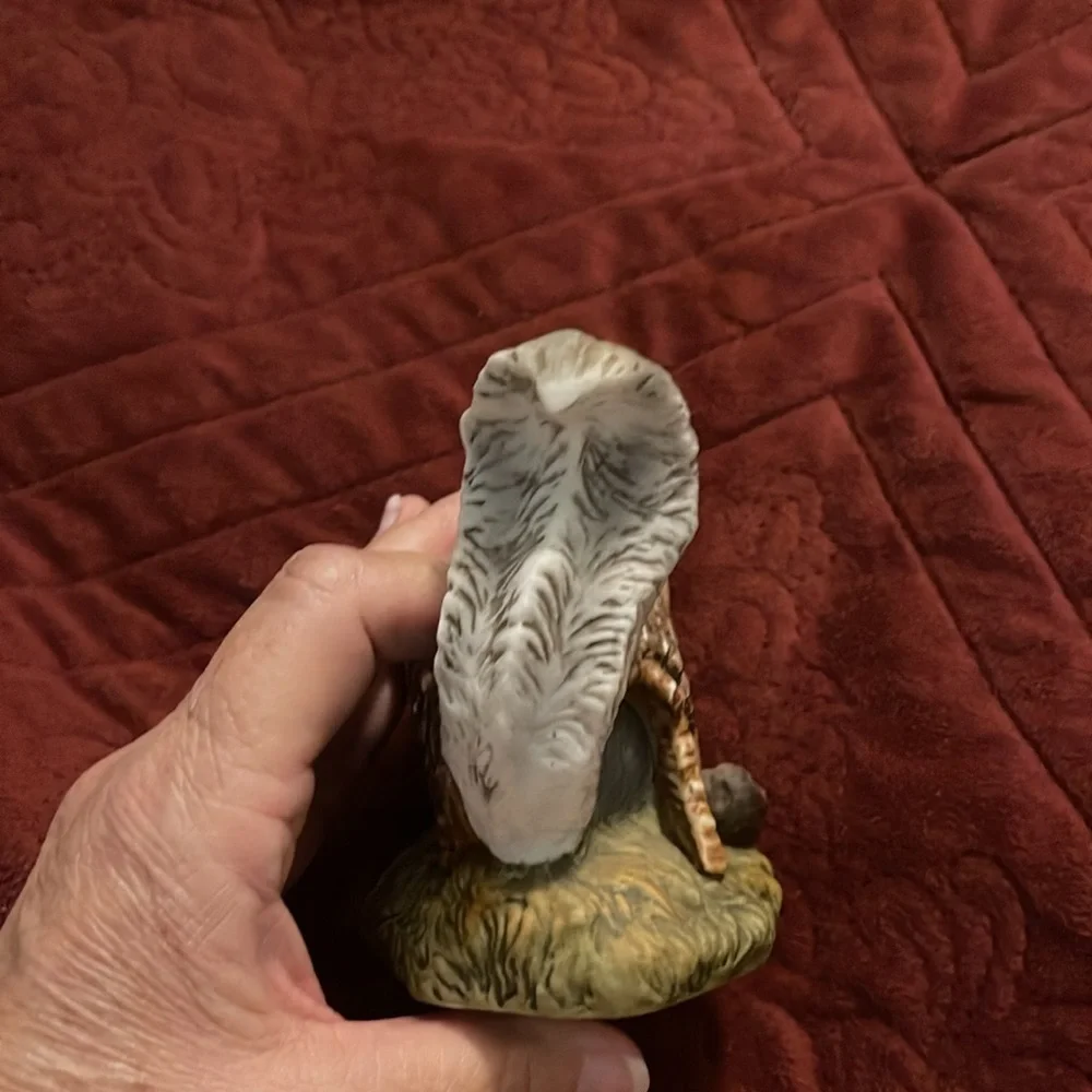 SQUIRREL! VTG Homco Masterpiece Porcelain Squirrel Figurine‎ Signed Mizuno 1986